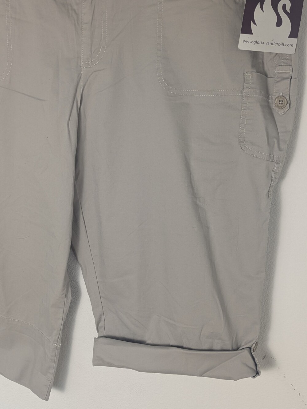 Gloria Vanderbilt Roll Up Cropped Cargo Capris Size 24 W Khaki Cuffed Hem new - Picture 4 of 16